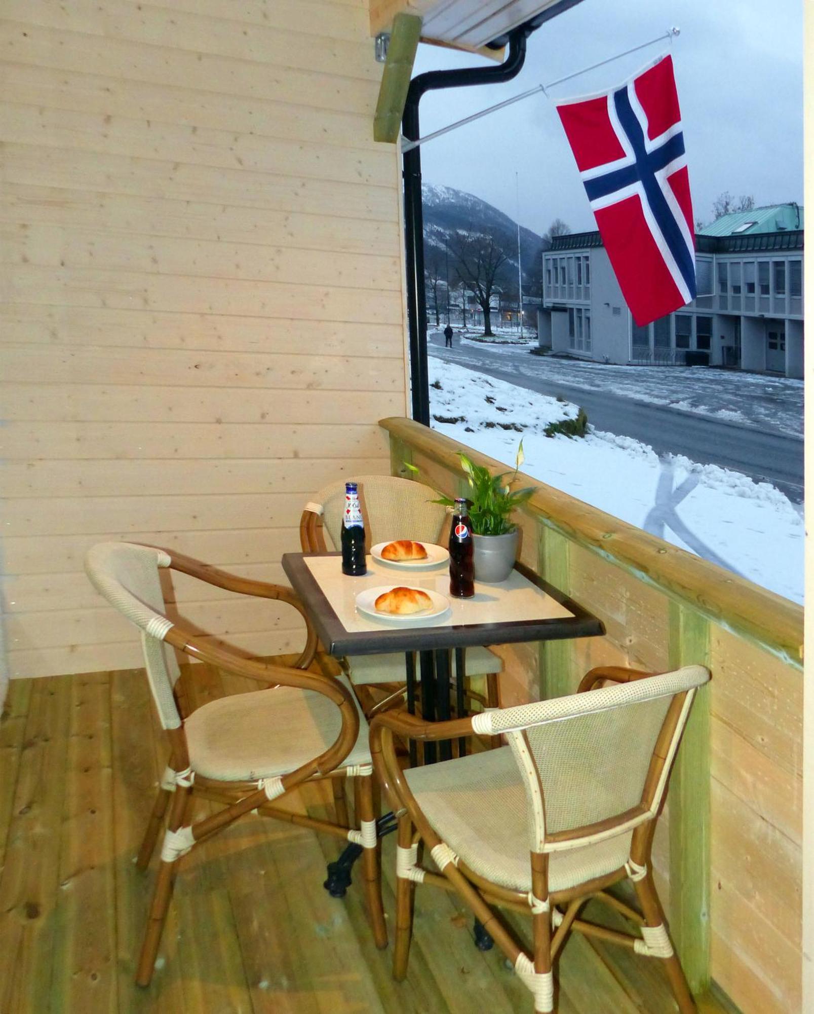 Sentrum Hotel Nordfjordeid Exterior foto